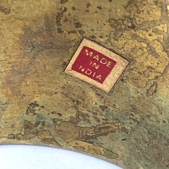 Vintage Wide Brass Indian Bracelet - Picture 4 of 6